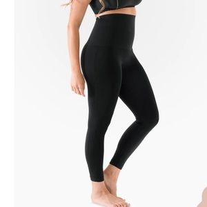 Belly Bandit Mother Tucker Postpartum Leggings